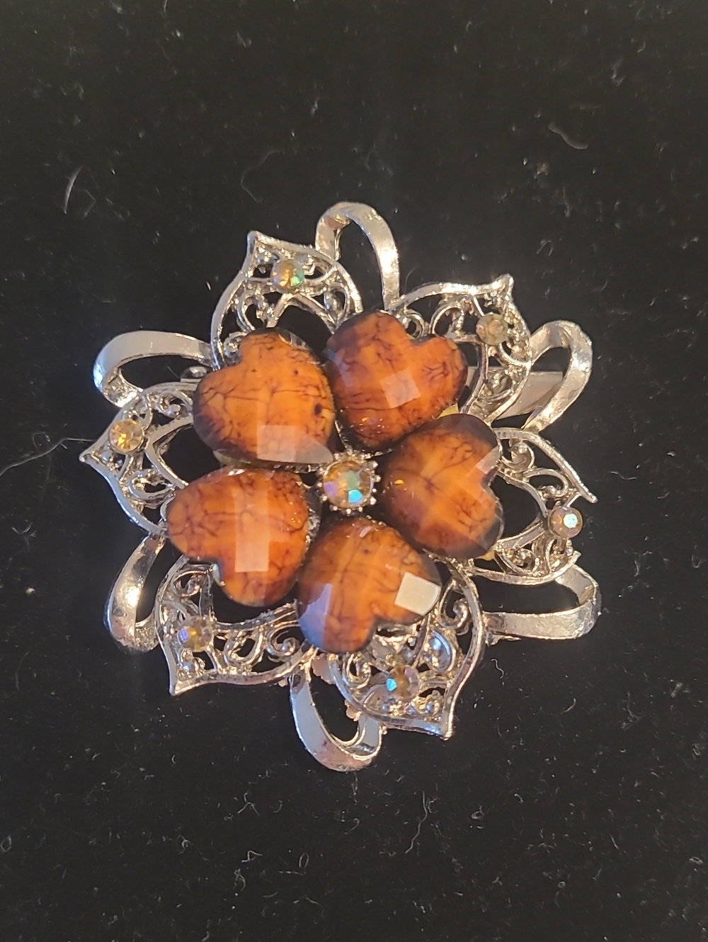 Vintage Mid-Century Silver Tone Faux Amber Crackle Heart Petal Flower Brooch Pin
